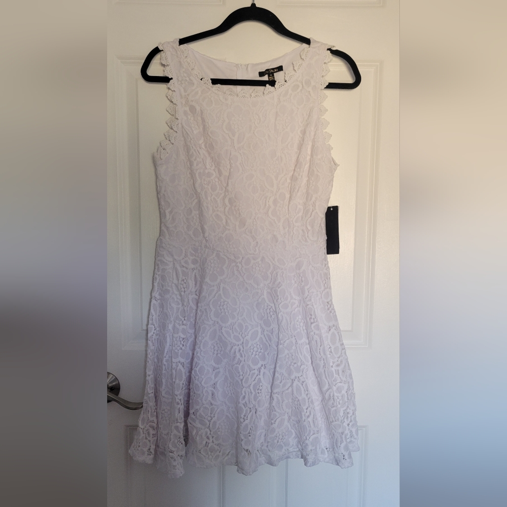 BRAND NEW WHITE DRESS